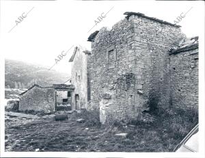 Ruinas en el pueblo de Nueno (Huesca)