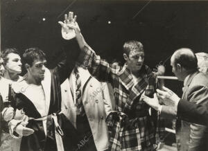 La lucha se celebró en el Palacio de Deportes de Madrid y el púgil tinerfeño se...