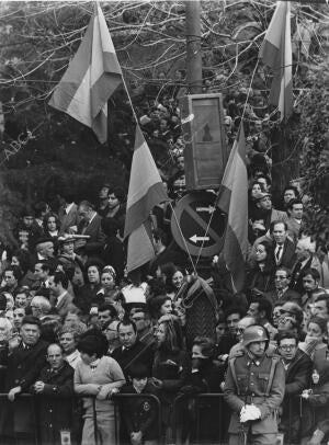 Actos de exaltación a la Corona