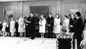 En la imagen, los Reyes de España, Don Juan Carlos y Doña Sofía con sus dos...