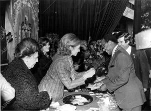 La Reina doña Sofía Ern la fiesta de la Banderita de 1978