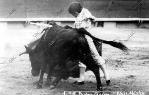 El niño torero español Juan Pedro Galán se presenta ante la afición mexicana,...