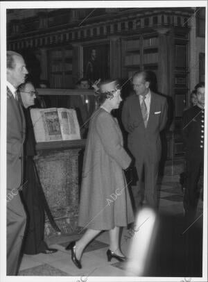 En la Imagen, durante su visita al monasterio de san Lorenzo de el escorial