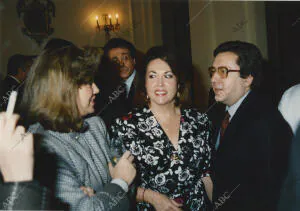 En la foto, de izquierda a derecha: Ana Tutor, Marichari González Vegas y...