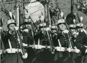 Marcha de un regimiento de la Guardia Real