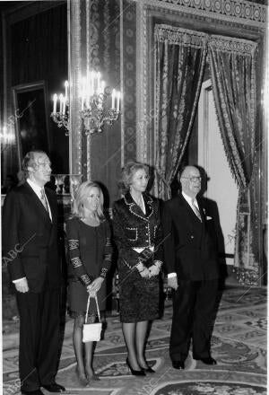 Ssmm los Reyes Recibieron en el palacio de la Zarzuela al escritor camilo José...