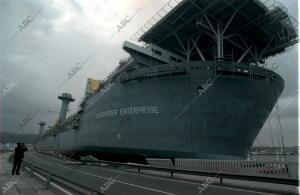 Foto de archivo del Discoverer Entreprise en el Ferrol