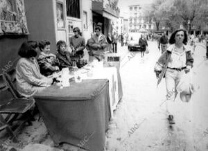 Una mesa Petitoria en la fiesta de la Banderita de 1993 en Toledo