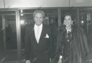 En la imagen, el actor Arturo Fernández con Carmen Quesada