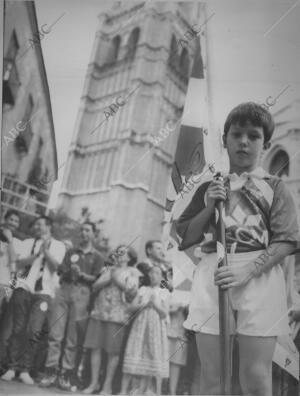 Los ciudadanos de Toledo salen a la calle ante el temor de la desaparición del...