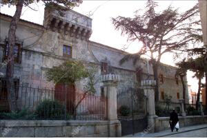 Palacio de Polentinos, actual sede del archivo militar de Ávila