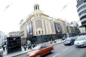 fachada del cine Callao con motivo del centenario de la gran Via foto Jaime...