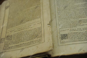 Biblioteca de la Ub. Restauracion de Libros Antiguos