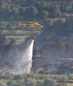Mikel Ponce.....Valencia........14-5-2014..........Incendio en Chelva y...