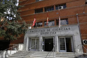 Edificio donde Dara clase Alfredo Perez Rubalcaba en la Universidad de Quimicas...