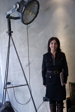 Entrevista A la Escritora Maribel Medina