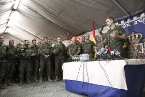 S.M el Rey Felipe Vi, Asiste al ejercicio Trident Juncture, en el campo de...