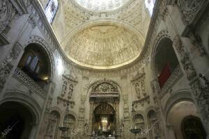 La Virgen de los Reyes luce restaurada en el altar de la Catedral