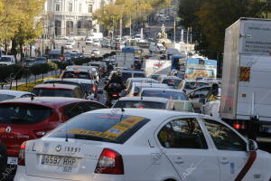 Restricciones al aparcamiento en la zona SER de Madrid, para los coches no...