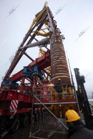 Ferrol (La Coruña), 16/03/2018. Instalaciones de Navantia en Fene. Una de las...