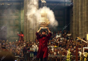Santiago de Compostela, 08/08/2019. El botafumeiro de la catedral de Santiago