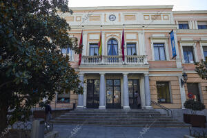 Edificio de la Junta de Distrito de Puente de Vallecas