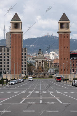 Imagen del Ejército en Montjuic en el hospital de campaña para personas sin...