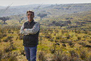 Victorino Martín en la finca «Las Tiesas de Santa María», sede de su ganadería...