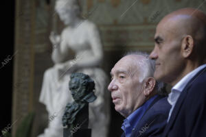 El alcalde de Sevilla, Antonio Muñoz, y el presidente de la Academia de Cine,...