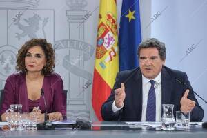 Rueda de prensa posterior a la reunión del Consejo de Ministros con Nadia...