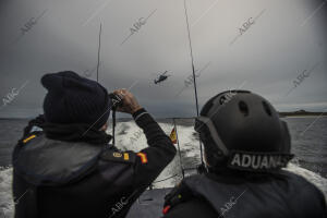 Reportaje sobre el equipo de Aduanas