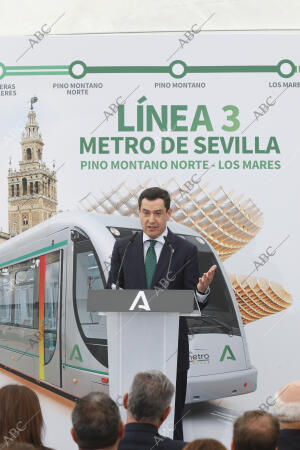 Asisten el ministro de Transportes y Movilidad Sostenible, Oscar Puente, la...