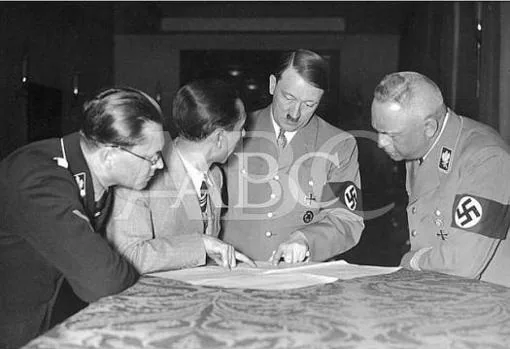 Hitler, durante las elecciones de 1936