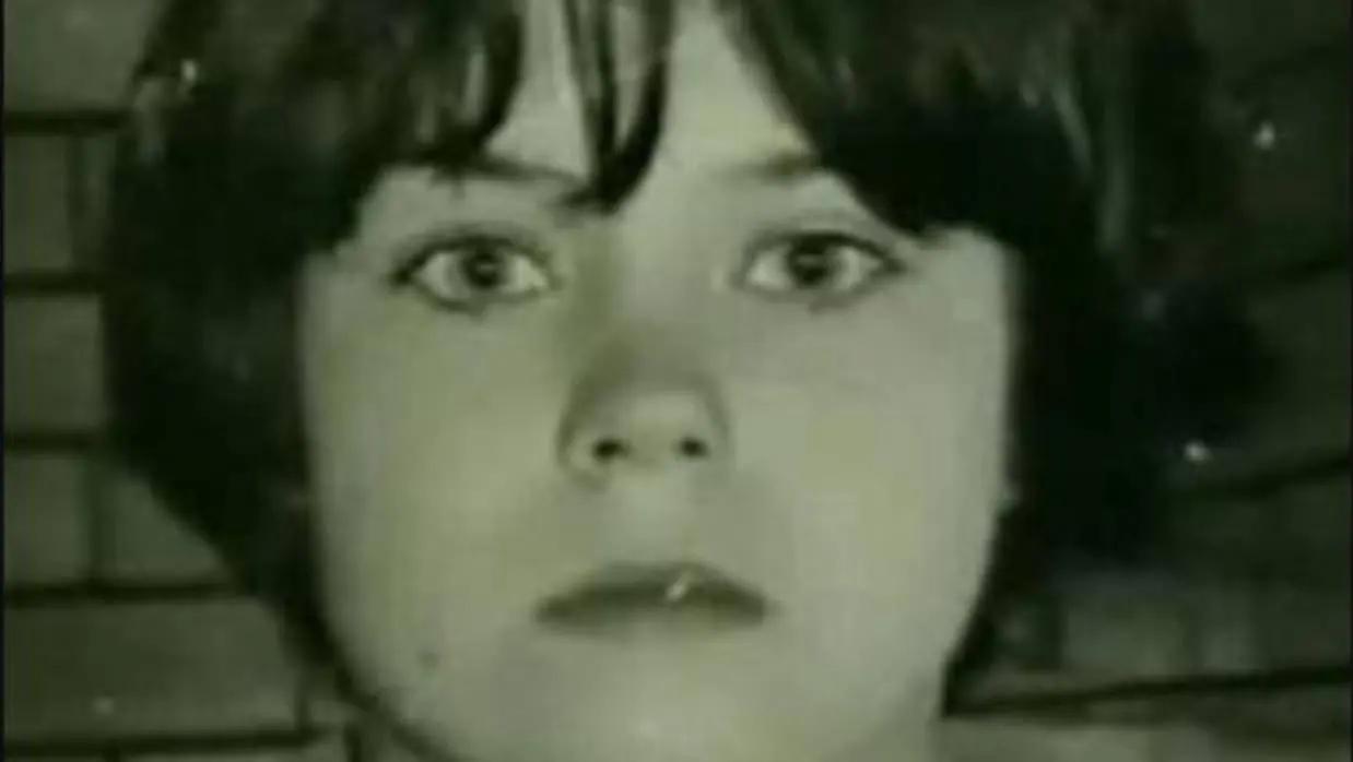 Mary Bell, la psicópata de cara angelical que asesinó y mutiló a dos niños con 11 años