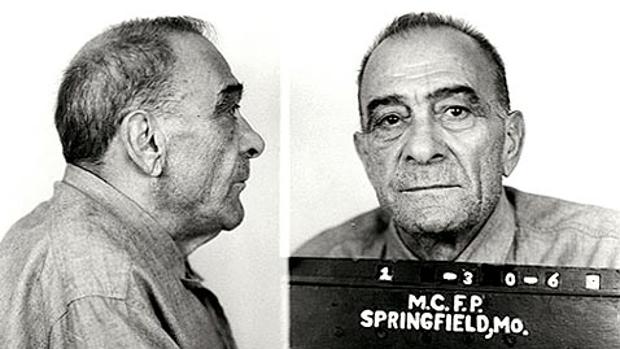 Vito Genovese contra Frank Costello: la guerra mafiosa por hacerse con el trono del implacable Lucky Luciano