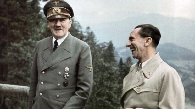 La opinión de Hitler sobre los españoles: «moros y vagos» que adoran a una reina «ramera»