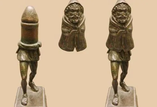 Estatuilla galo-romana de bronce de Príapo o Genius descubierto en el norte de Francia