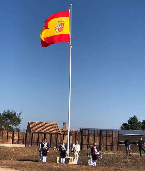 Numancia rinde homenaje a la bandera española en su 175 aniversario y en el 2.200 del cerco de Escipión
