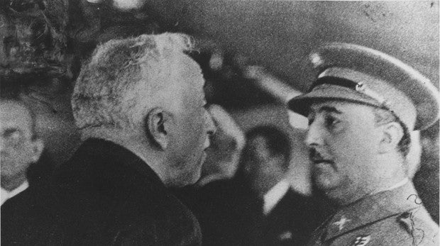 Cuando Franco salvó a la II República de ser destruida por el terror socialista de 1934