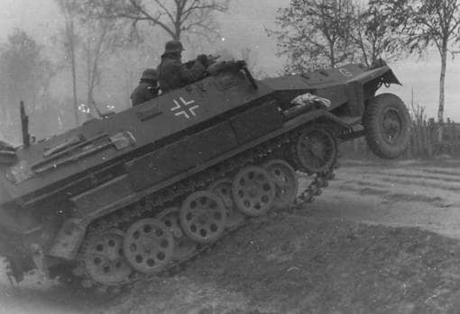 El vehículo de infantería SDKF (y sus múltiples variantes) se convirtió en la columna vertebral de las unidades mecanizadas germanas
