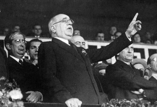 Manuel Azaña, en una de sus imágenes más famosas