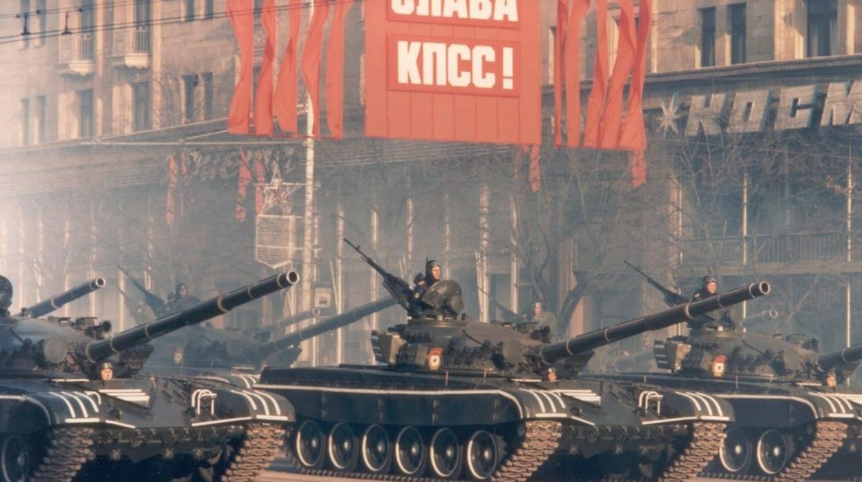 El desfile militar anual de Moscú en el año de 1983.