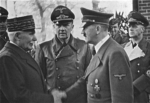 Pétain y Hitler, tras la invasión y derrota de Francia en 1940
