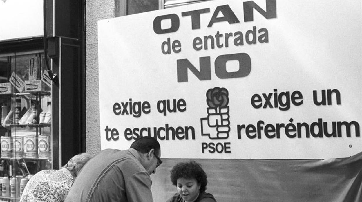 Campaña del PSOE porque España no entrara en la OTAN, en 1982