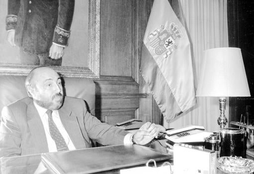 Luis Roldán en su despacho durante una entrevista concedida a ABC