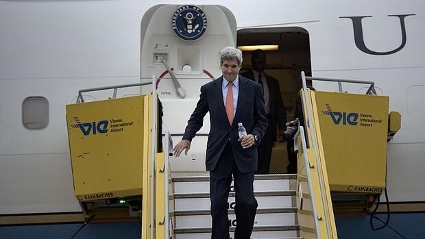 El secretario de Estado de EE.UU., John Kerry, a su llegada a Viena para las negociaciones