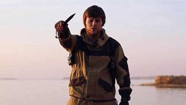 El terrorista de Daesh que aparece en el vídeo