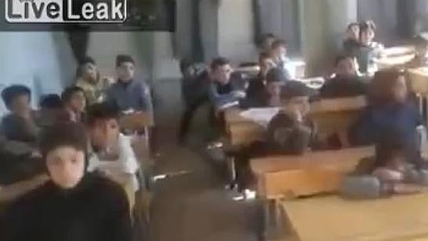 Imagen del bombardeo en un colegio de Siria