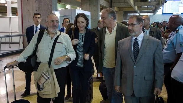 Un grupo de cuatro eurodiputados del Partido Popular (PP), encabezados por Esteban González Pons, llegan a Venezuela este jueves