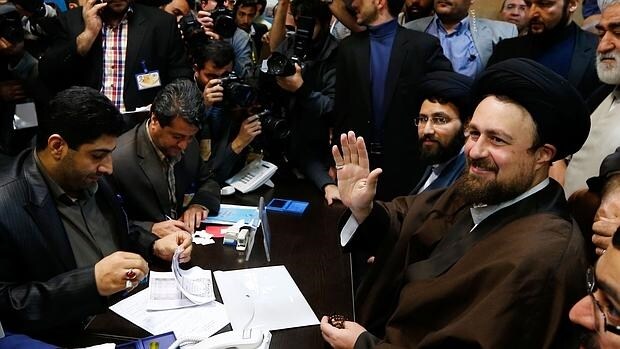 Hasan Jomeini registra su candidatura a la Asamblea de Expertos en diciembre de 2015